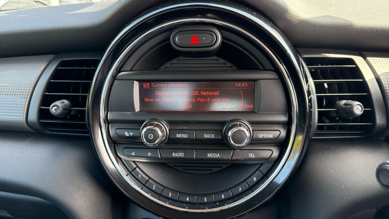 MINI Hatchback 1.5 Cooper 5dr Petrol Hatchback